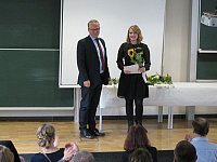 Der Prodekan und die gesamt Fakultt gratulieren zu einem hervorragenden Lehramtsabschluss und wnschen einen erfolgreichen Start ins Referedariat am Gymnasium.